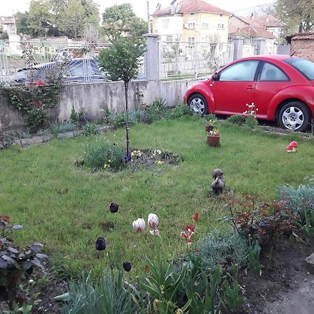 Владимировата Къща Kalofer Ngoại thất bức ảnh